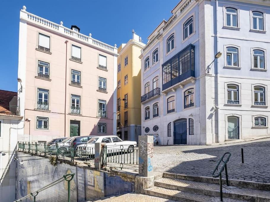 Classy 2Br In Principe Real W/ Heating Apartment Lisbon Exterior photo